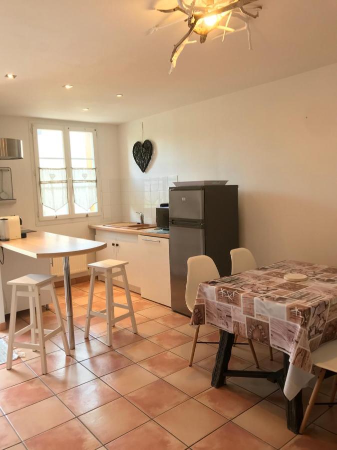 Le Bois Flotte Villa Arrigny Bagian luar foto