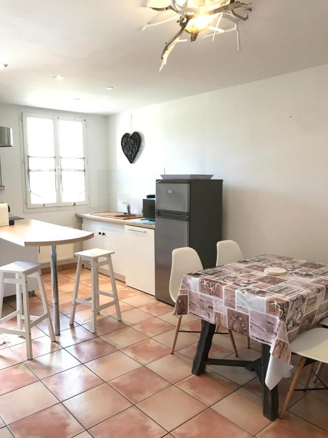 Le Bois Flotte Villa Arrigny Bagian luar foto